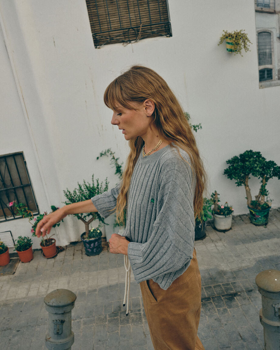 Modelshot / Grey Melange / Detail